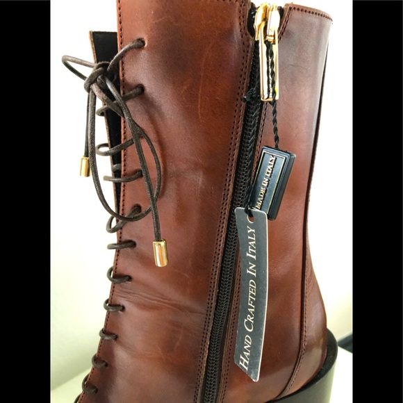 NWT Capezzani Lace up Booties, size 36, US 5.5 - Picture 5 of 7
